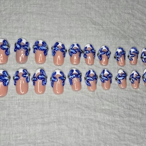 White French tip with blue 3D flower | reuseable press ons | set of 20 nails