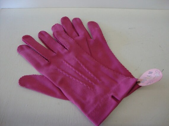pink gloves