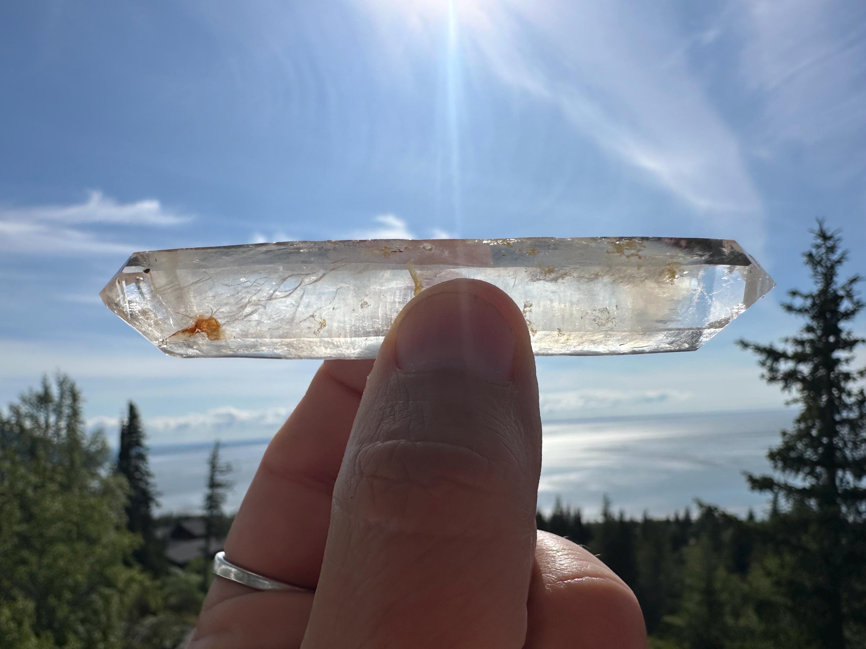 DNAブルースモークレムリアンクォーツワンド（両端が尖った先端