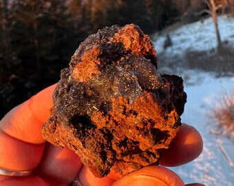 PIROLUCITA con FLUORITA ~ Nuevo Descubrimiento ~ UV Amarillo ~ Mina El Potosí, Santa Eulalia, Chihuahua, México ~ 60.0g ~