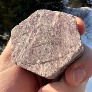 Record Keeper Ruby ~ Rare ~ Mysore District of Karnataka, India ~ UV Reactive Red ~ XL ~ 400.8g