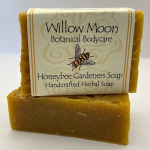 Tangerine Orange Gardener’s Soap with Honey & Cornmeal – Handmade Gift for Gardeners