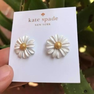Kate spade daisy earrings best sale