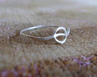 Oh - delicate sterling threaded circle ring - made to order