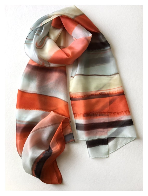 Écharpe Rectangulaire En Soie - Couleurs Gris Et Orange, Occasion, Matière Noble