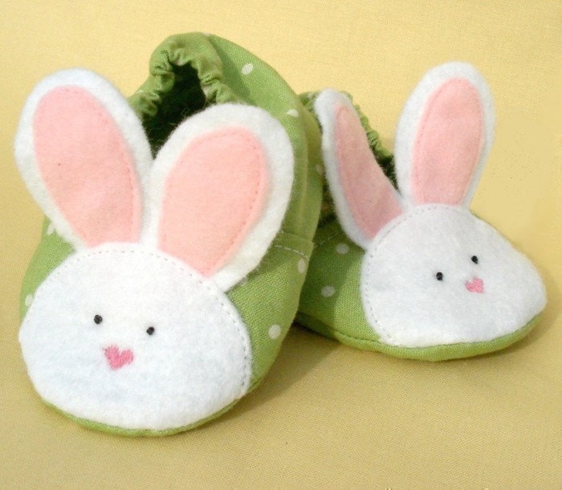 Baby Bunny Slipper a PDF sewing pattern 3 sizes image 1