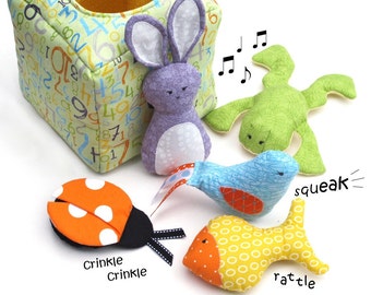 Discovery Box - a put and take toy - Sewing Pattern