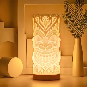 Tiki Bar Decor Tischlampe - Happy Face Tiki Light