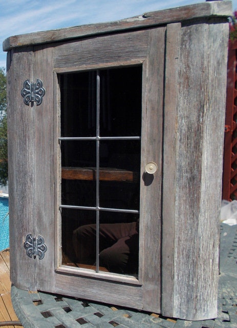 Armario de esquina de barnwood de roble encalado con puerta de | Etsy