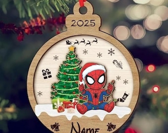 Adorno navideño de Spiderman de Disney, Adorno con nombre de Disneyland, Adorno infantil de Spiderman, Regalo de Spiderman para bebé, Adorno para bebé 2025, Nombre del bebé