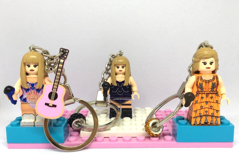 Singer Keychain Taylor Pop Singer Musician Keychain & Present Box - Custom Handmade 3D ...
