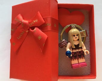 Taylor Pop Singer Musician Keychain & Present Box - custom handmade 3D keyring valentine day