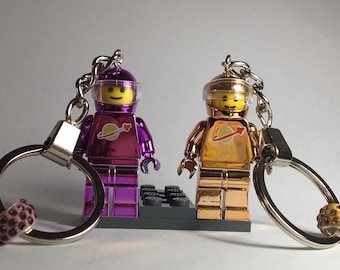 Spaceman Keychain & Present Box - Handmade custom - Choose your model