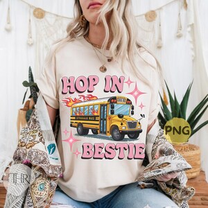 Struggle Bus Hop In Bestie PNG Trendy PNG Beliebte PNG Png für geistige Gesundheit Png Lustig Angst Png Viral Girly Png Niedlicher Aufkleber Design Girly Png