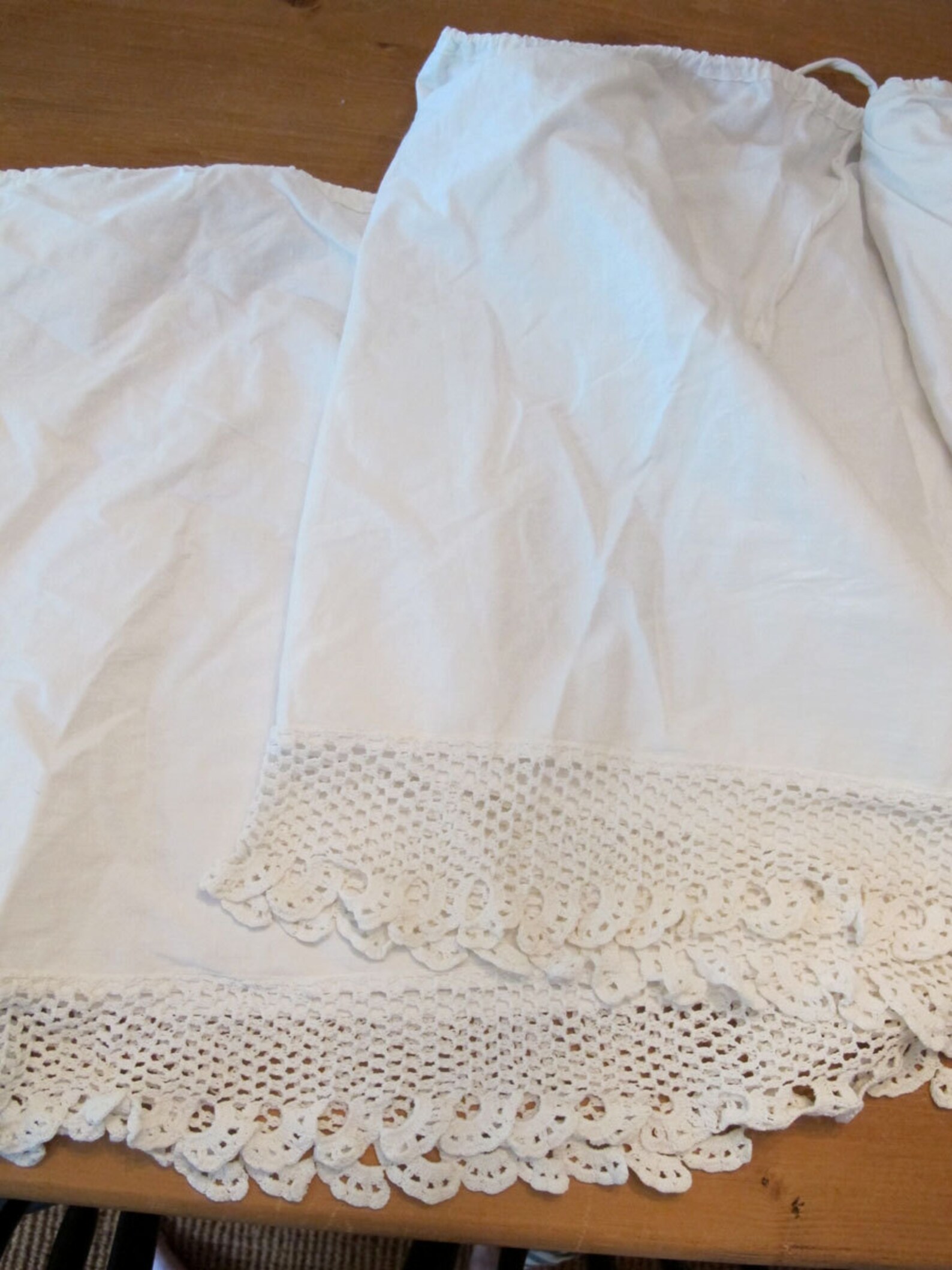 Vintage White Cotton Bedskirt Crochet Lace Trimmed Dust Etsy
