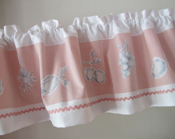 Pink an Gray Kitchen Curtain Tablecloth Fabric and Rick Rack Etsy