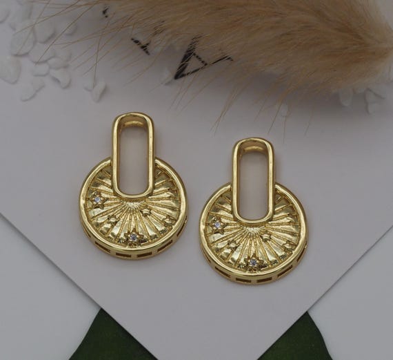 Cz Round Lock With Star Charm, Sku#Lk635