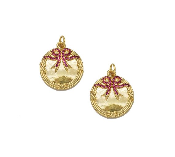 Fuchsia Cz Bowknot On Round Medallion Coin Charm, Sku#Lk758