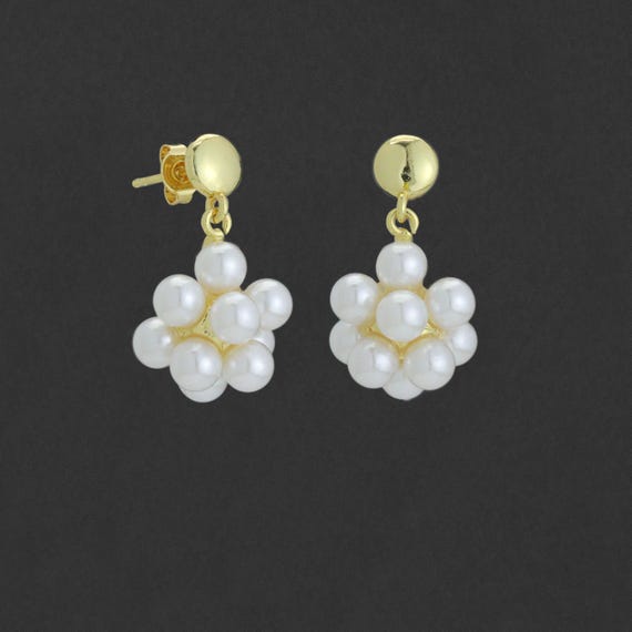 Cluster Pearl Flower Stud Earrings, Sku#LD770