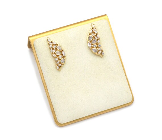 Cz Pave Buttfly Wing Stud Earrings, Sku#Ld354
