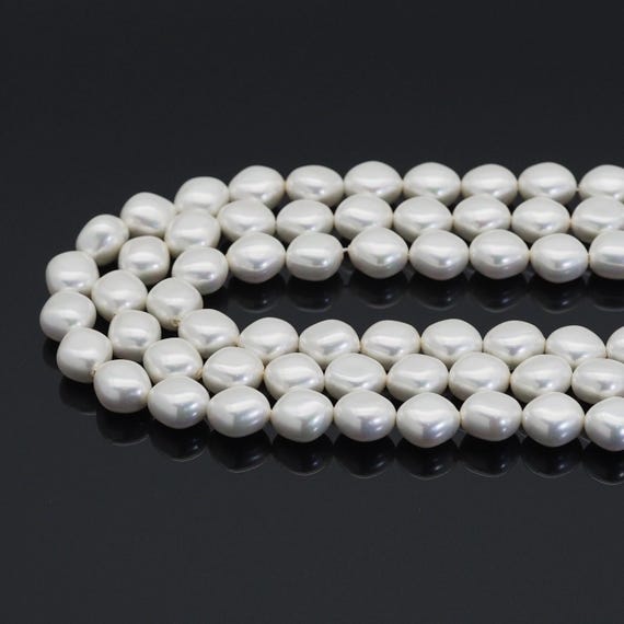 The 13X15Mm White Mop Diamond Shape Beads, Sku#T162