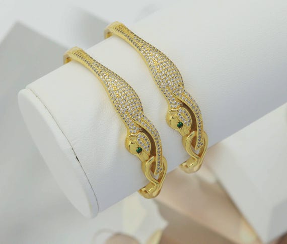 Cz Pave Running Jaguar Bracelet, Sku#Jl121