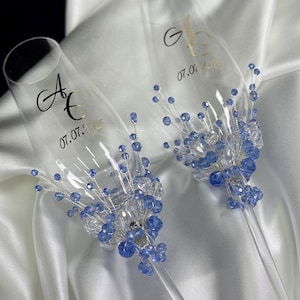 Copas de champán personalizadas para bodas con decoración de cristal azul, copas de champán personalizadas para los novios.
