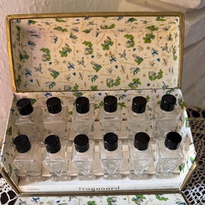 Vintage Fragonard Paris Perfume Sampler Set/Mid-Century French Perfume Bottles/Collector’s Vanity Display