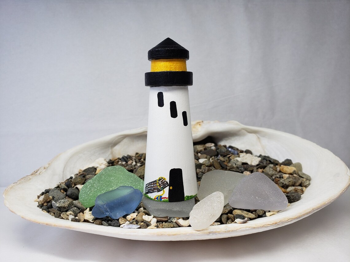 paid lighthouse keeper paid lighthouse keeper