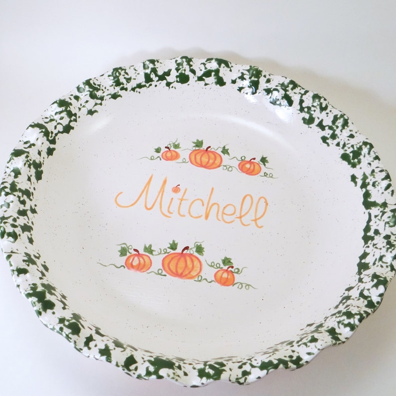 Thanksgiving Pie Plate Personalized Ceramic Pie Dish Pumpkin Pie Plate Hand Painted Fall Bakeware Pumpkin Spice Personalized Pie Dish