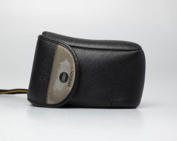 Minolta AF-S Auto Focus D 35mm Camera W/ Case (serial 5040389