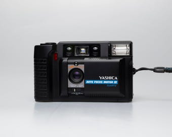 Yashica Auto Focus Motor II 35mm point-and-shoot camera w/ case (serial 5256024)