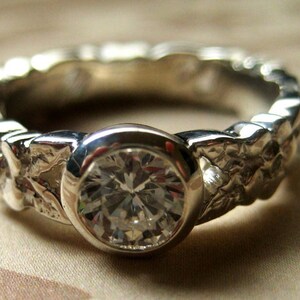 Engagement ring. White sapphire in the center. Leaf design image 3
