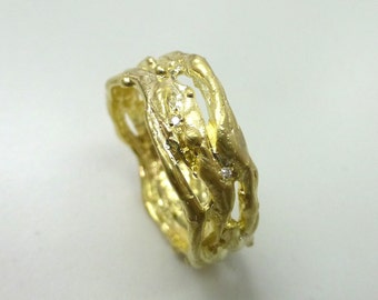 14k yellow gold wedding band.   Unisex.  Ocean theme.