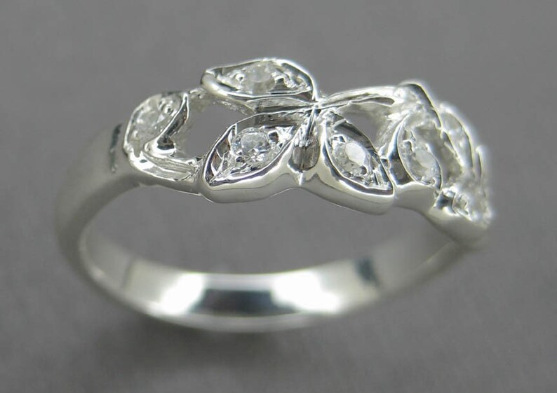Leaf Anniversary Ring.14k White Gold Leaf Ring With Diamonds. Etsy