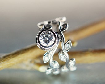 Leaf wedding engagement ring set. White Sapphire ring. 14k white gold leaf ring set. Vine diamond rings.  Unique leaf engagement ring.