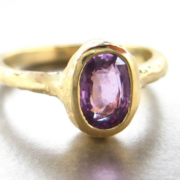 Pink Sapphire engagement ring.  Hammered 18k gold ring.