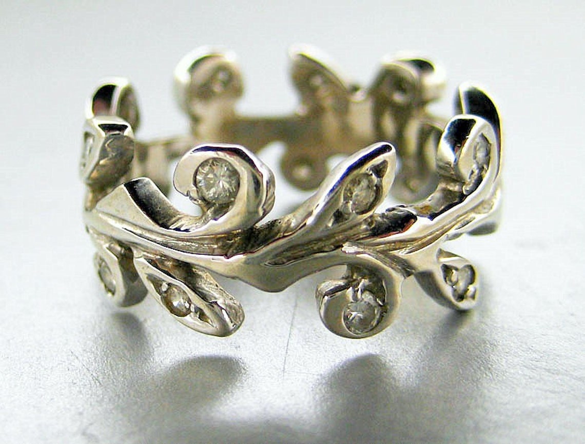 Engagement Ring With Vines and Diamond. Vine Wedding Band. Etsy