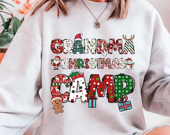 Custom Grandma Christmas Camp Sweatshirt Retro Christmas Nana Camp Shirt, Grandma Christmas Crew T-Shirt Christmas Family 2025 Shirt
