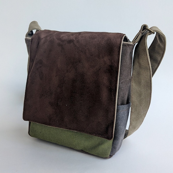 Vegan Brown&Green Crossbody Bag,Unisex Messenger Bag, Cute Canvas Purse, Everyday Shoulder Bag, Mens Bag,Tablet Bag,Urban Cross Shoulder Bag