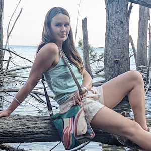 Frauen bedruckte kleine Hobo-Tasche, Canvas-Tasche, bemalte Geldbörse, lässige Boho-Umhängetasche für Frauen, umweltfreundliche vegane Taschen