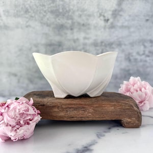 Vintage McCoy White Tulip Planter | Scalloped Petal Flower Pot | Mid-Century Modern Pottery