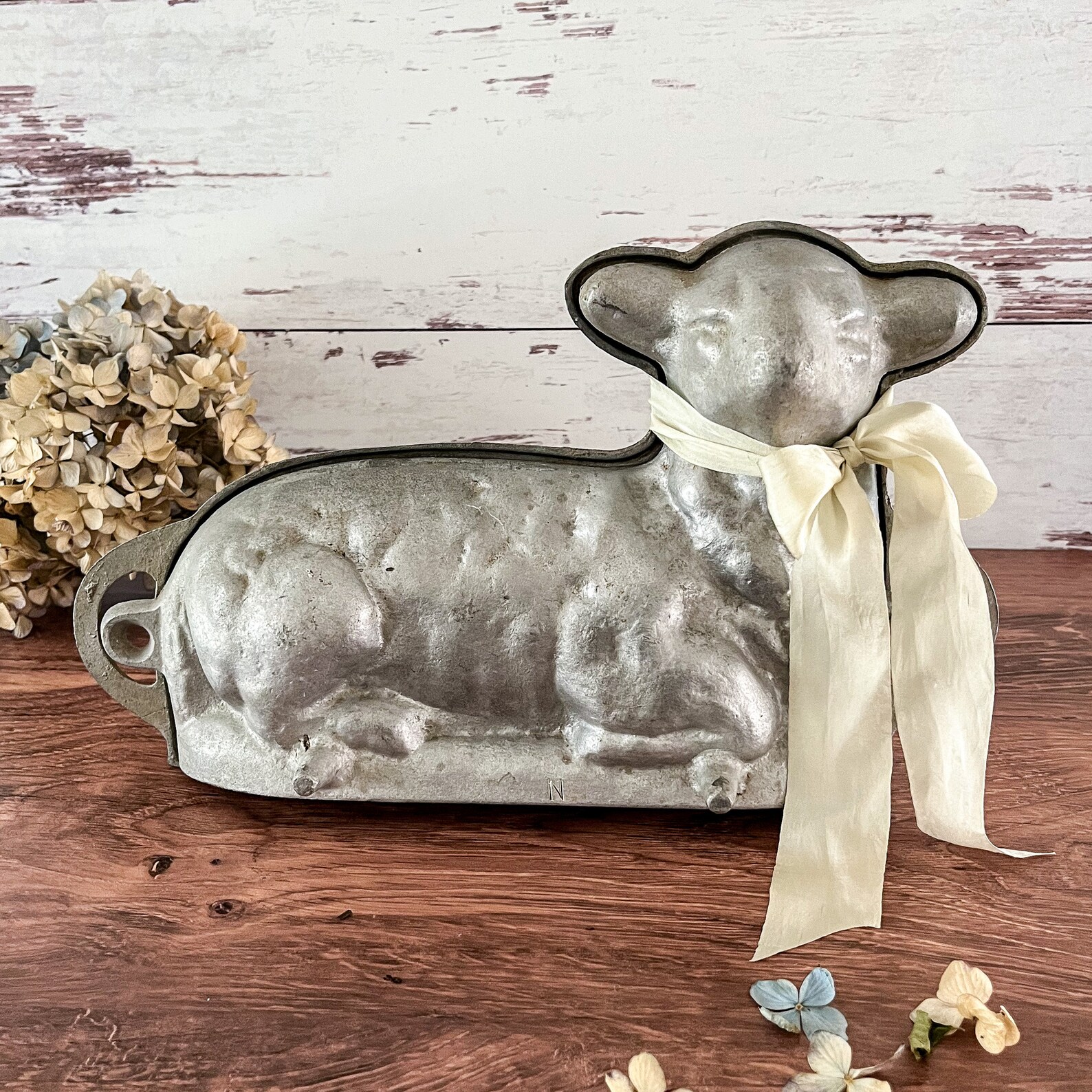 Vintage lamb shaped cake mold. Cast aluminum.