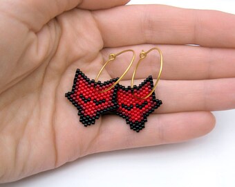 Earrings - Sleeping Red Foxes - Bright Red, dark Red, Black - 24k gold plated 925s sterling silver hoops