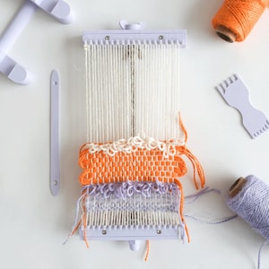 Kit de tejido con impresión 3D de mini telar portátil para principiantes y artistas textiles. Pequeño telar de viaje para proyectos de manualidades de bricolaje.