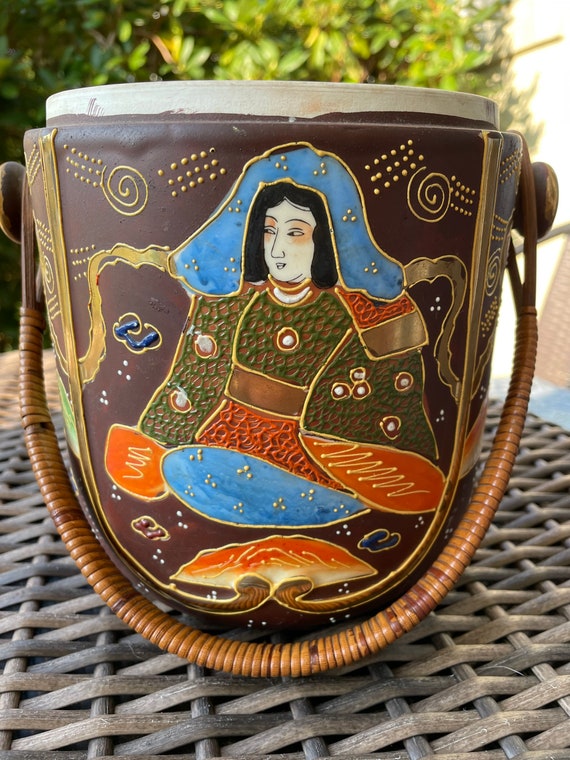 Stunning 1920's Moriyama Mori Machi Japan Vase Hand Painted