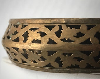 Unique metal - copper? - lattice metalwork vintage bracelet