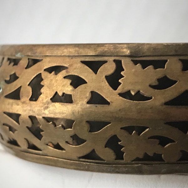 Unique metal - copper? - lattice metalwork vintage bracelet