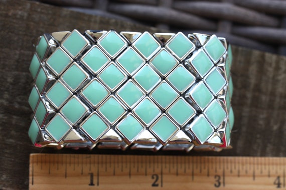 Stunning unique vintage turquoise enamel cuff bra… - image 4