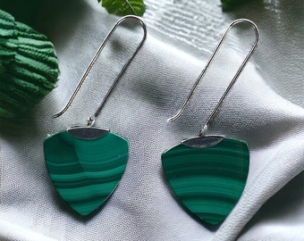 Stunning vintage green malachite earrings